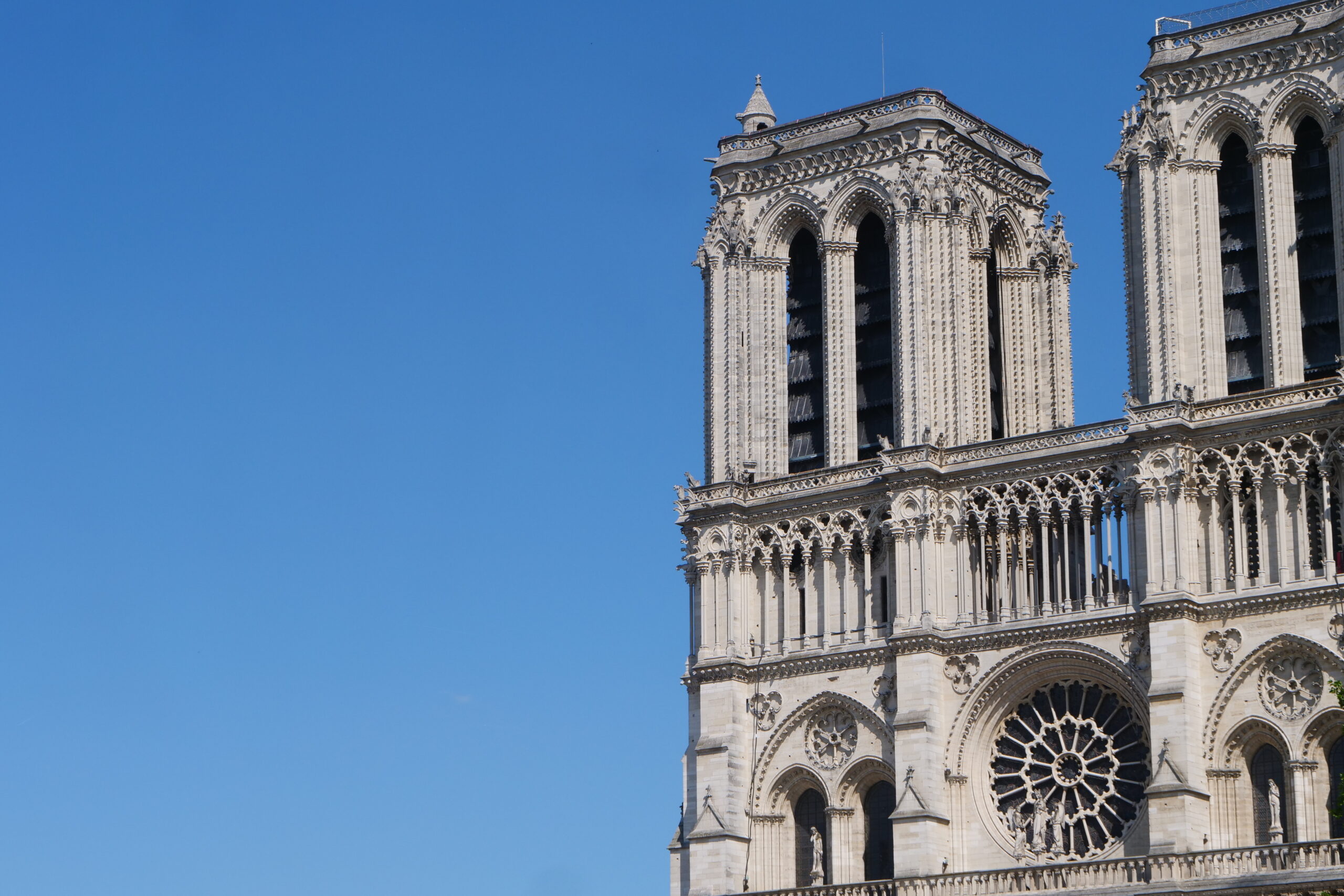 Pèlerinage à Notre-Dame de Paris